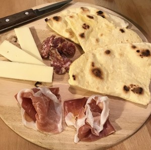 B1387FEF-D6ED-47D8-B1A6-A3044436D84D