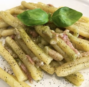 B32A9602-2424-4C51-A789-F1F1A027E230